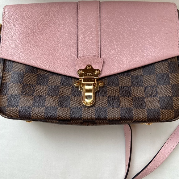 AUTHENTIC LOUIS VUITTON CLAPTON DAMIER EBENE MAGNOLIA CROSSBODY - Picture 3 of 12